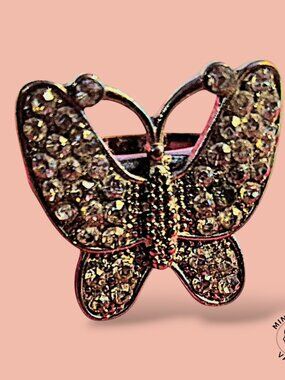 Sparkle Butterfly Ring *